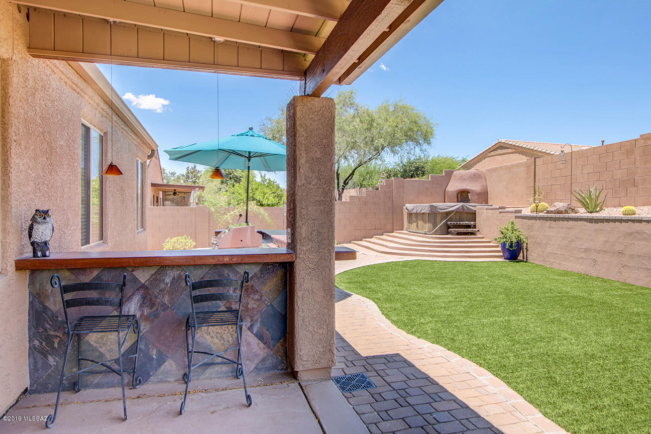 312 W Sugar Loaf Road