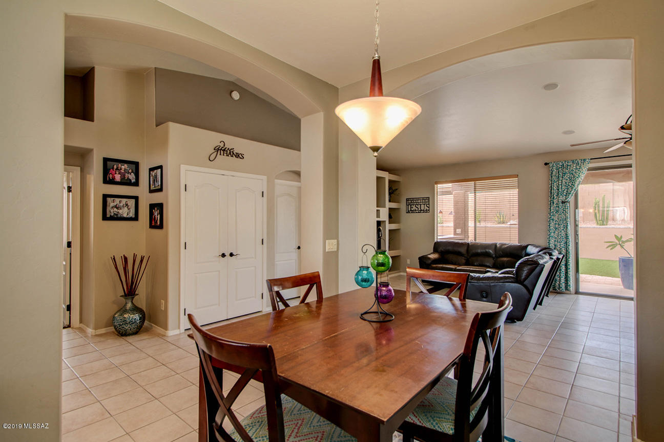 312 W Sugar Loaf Road