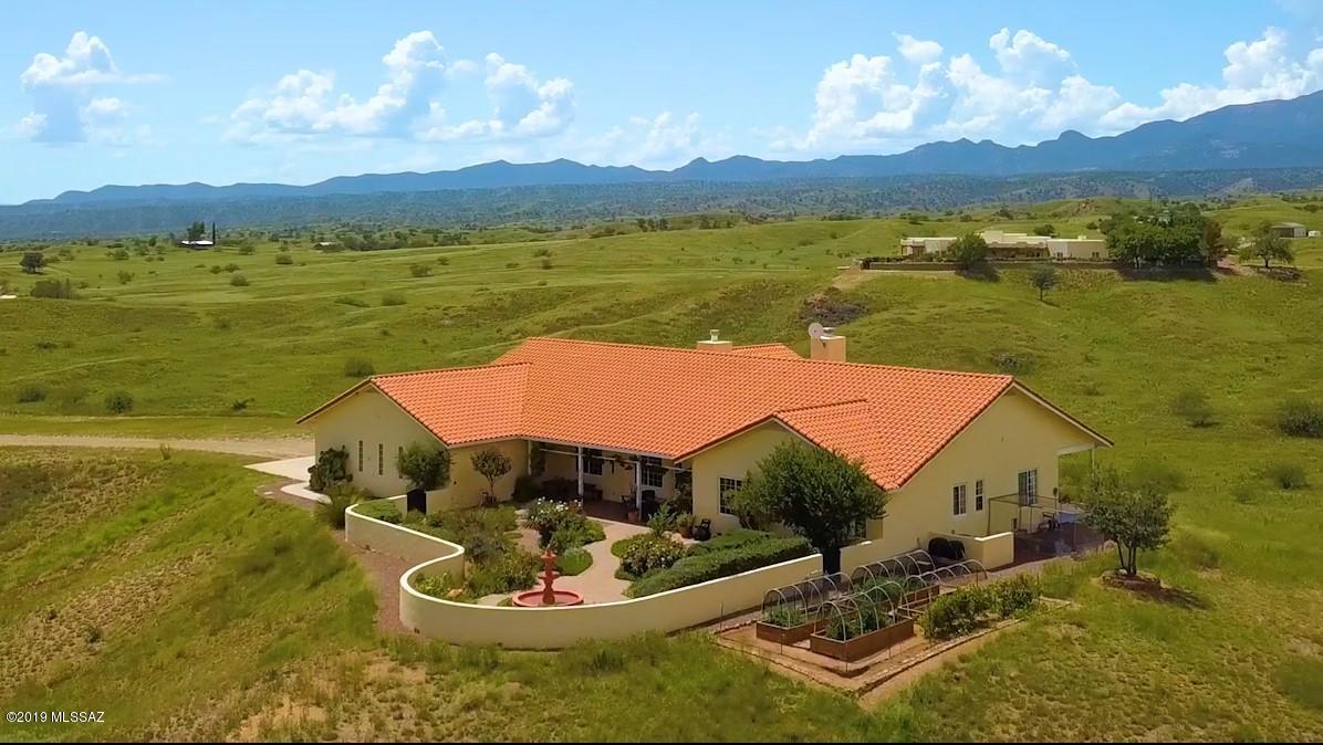 200 Santa Rita Court