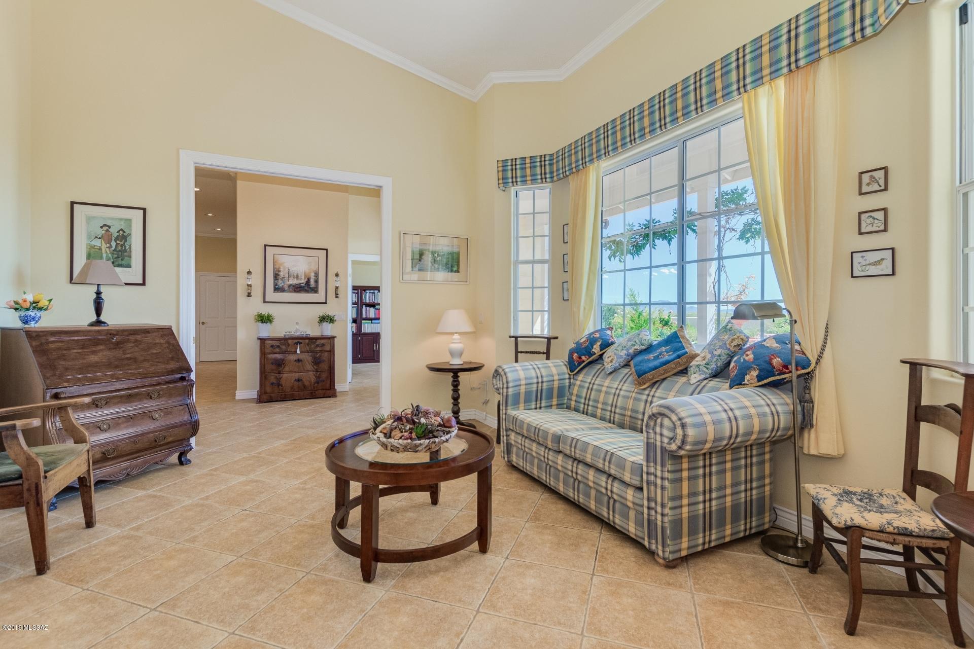 200 Santa Rita Court