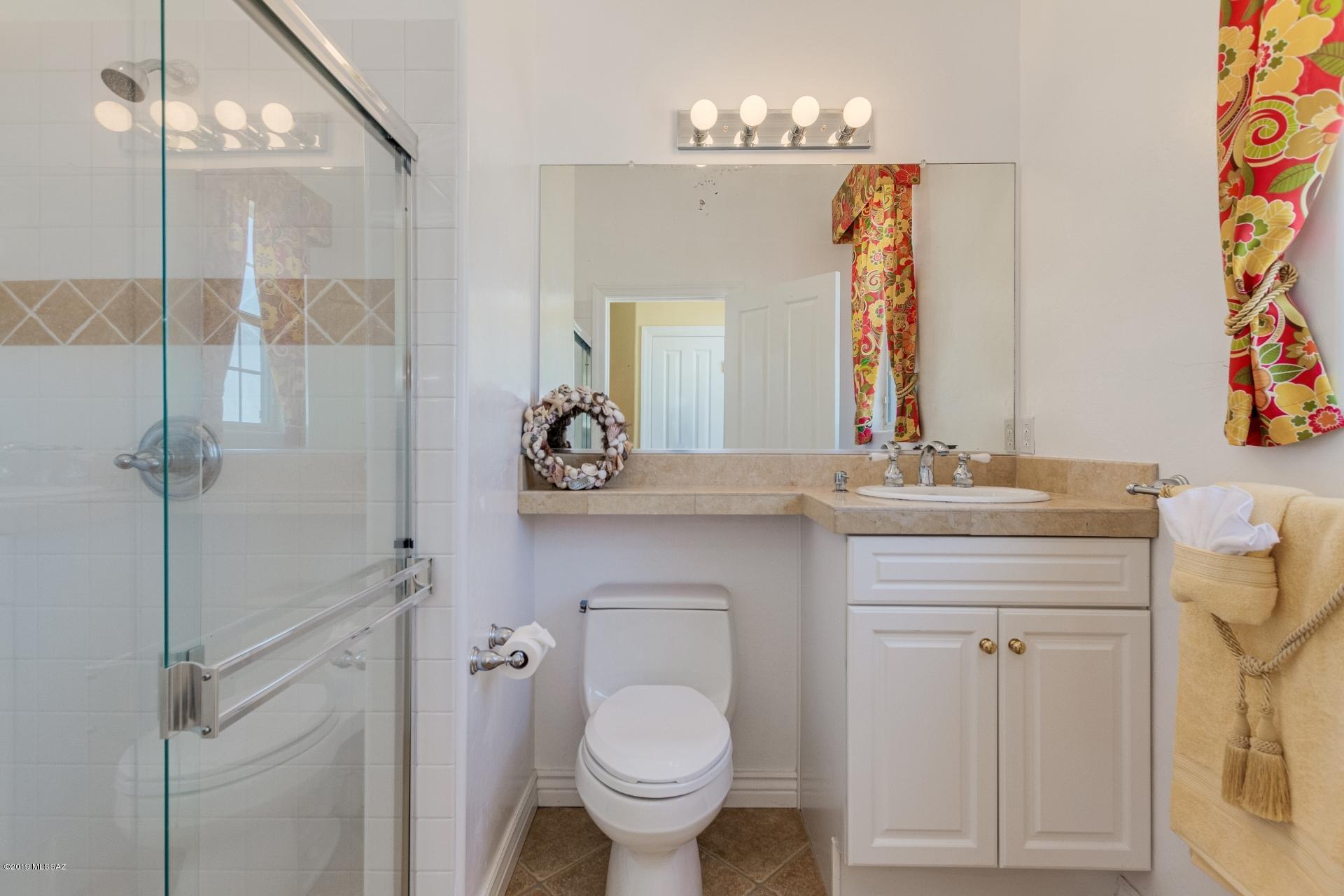 200 Santa Rita Court