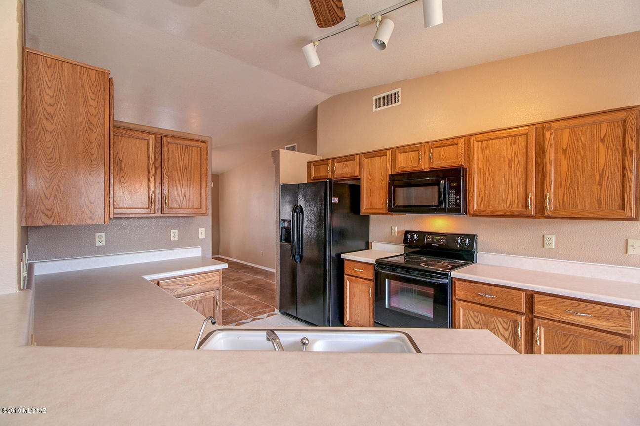 9955 E Depot Drive