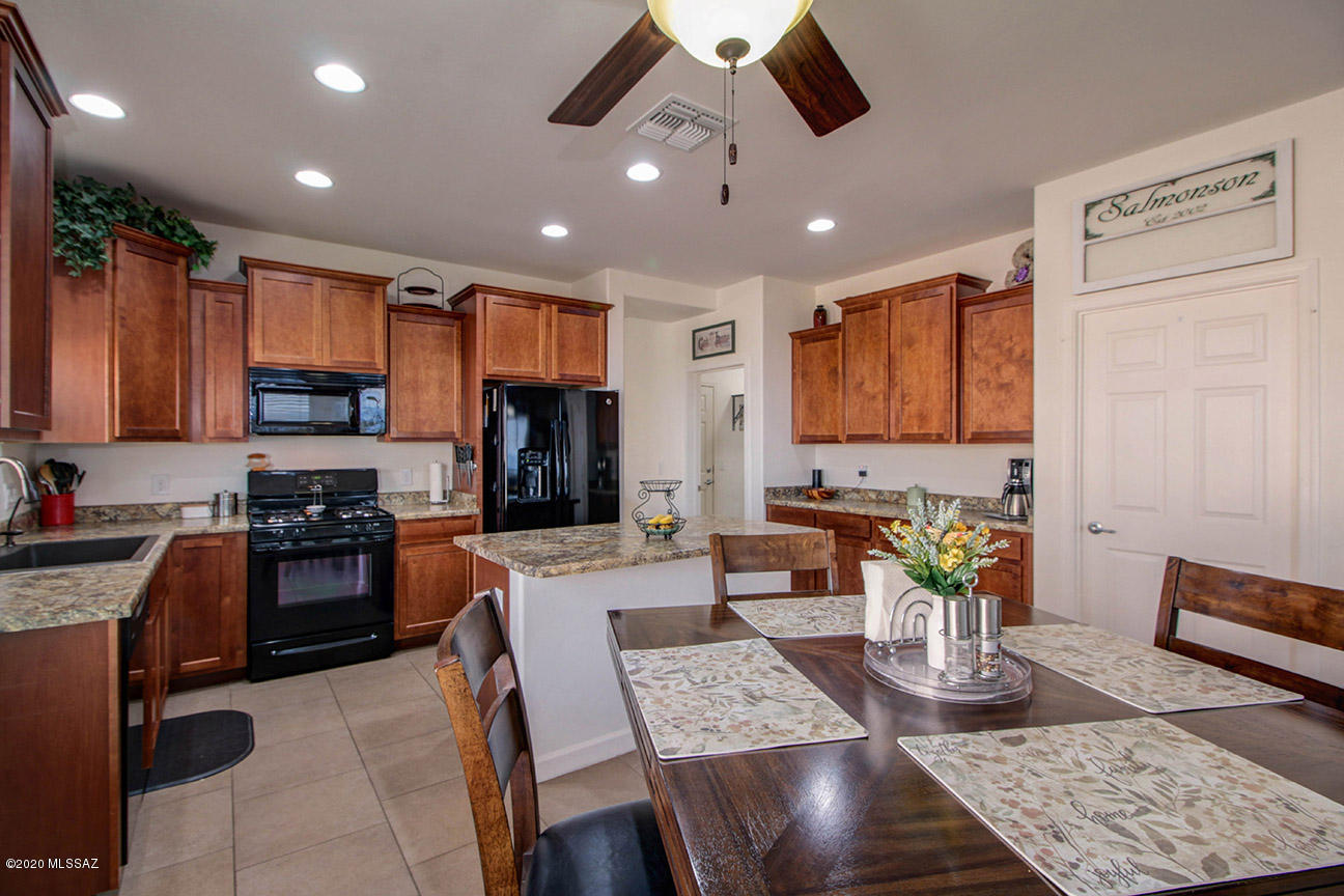 470 S Courts Redford Drive
