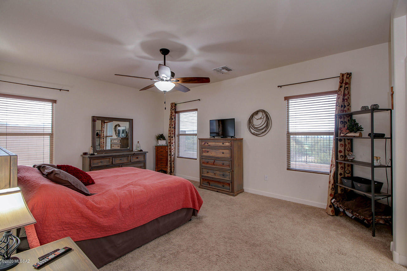 470 S Courts Redford Drive