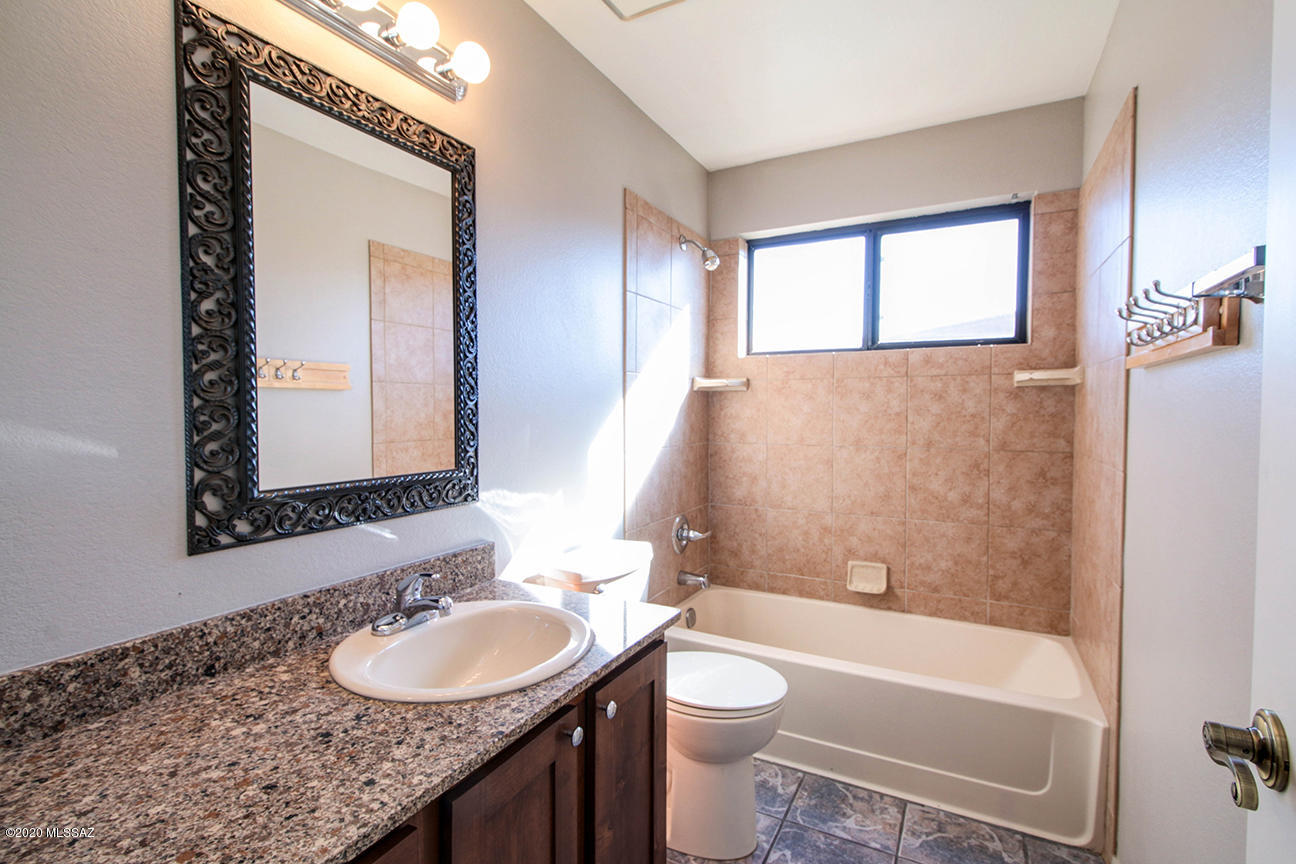 1251 W Ghost Place