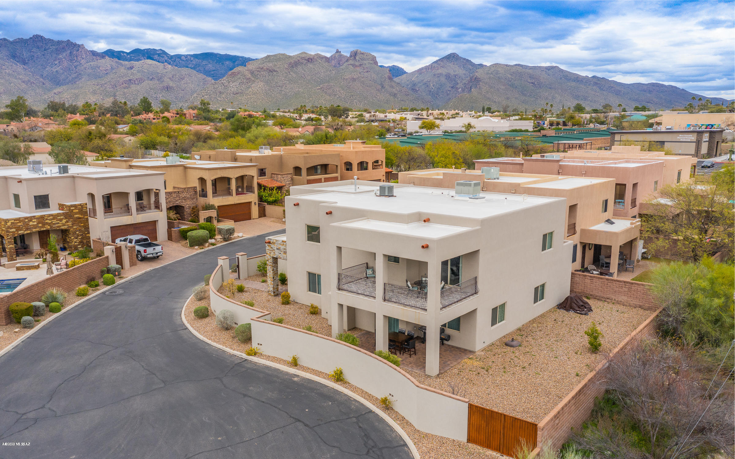 7730 Sabino Enclave Place