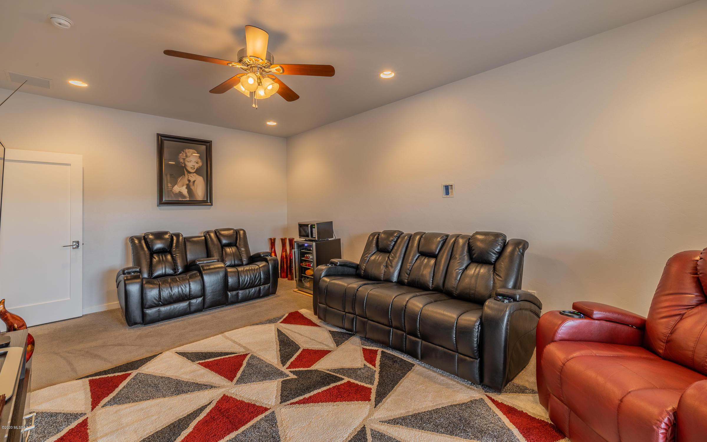 7730 Sabino Enclave Place