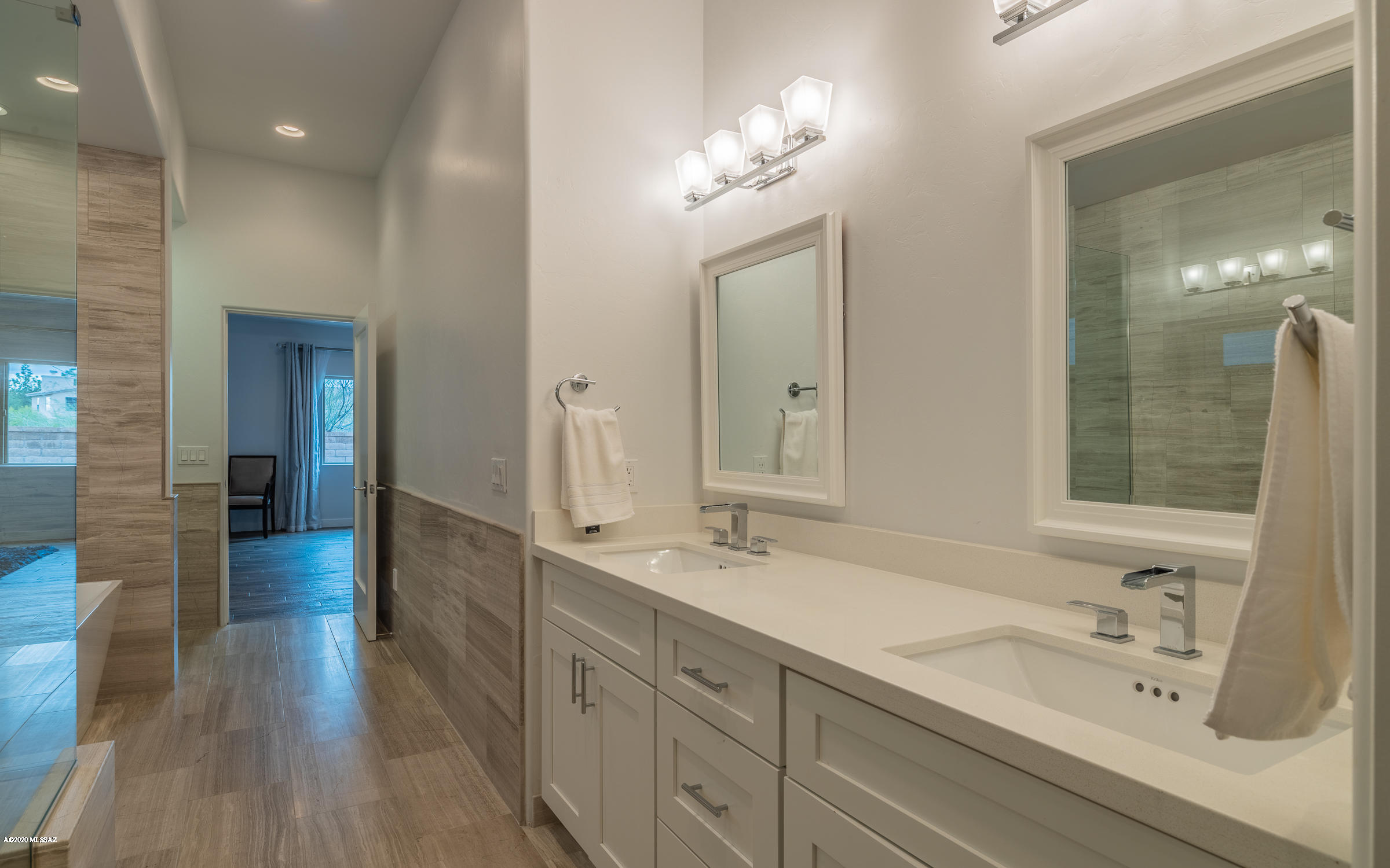 7730 Sabino Enclave Place