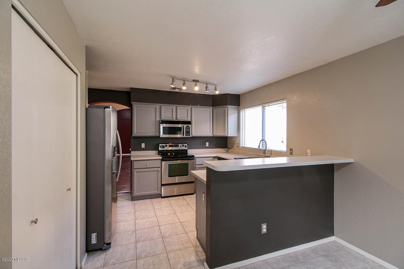 9133 E Muleshoe Street