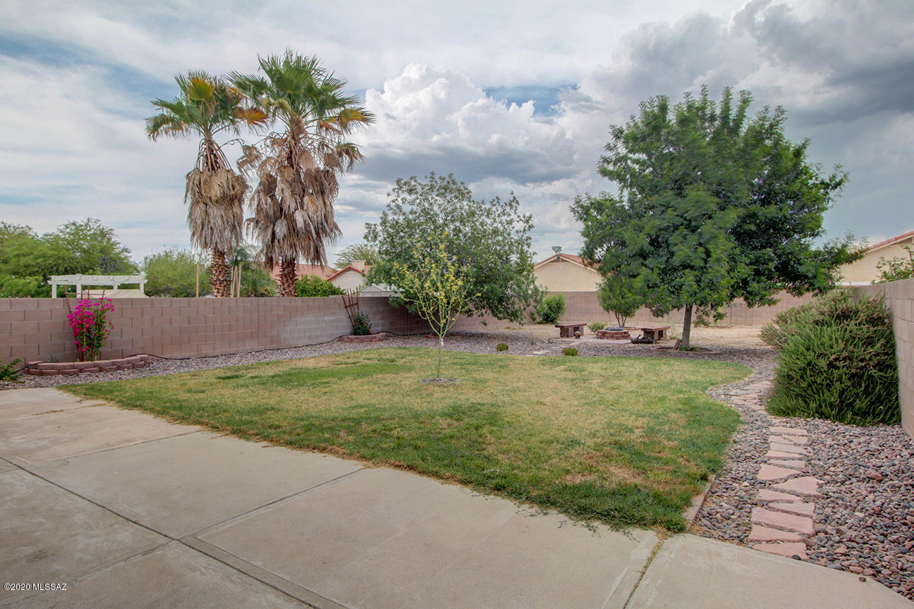 9133 E Muleshoe Street