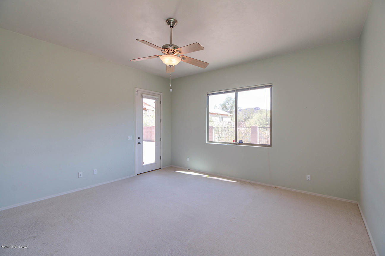3537 S Sun Splash Drive