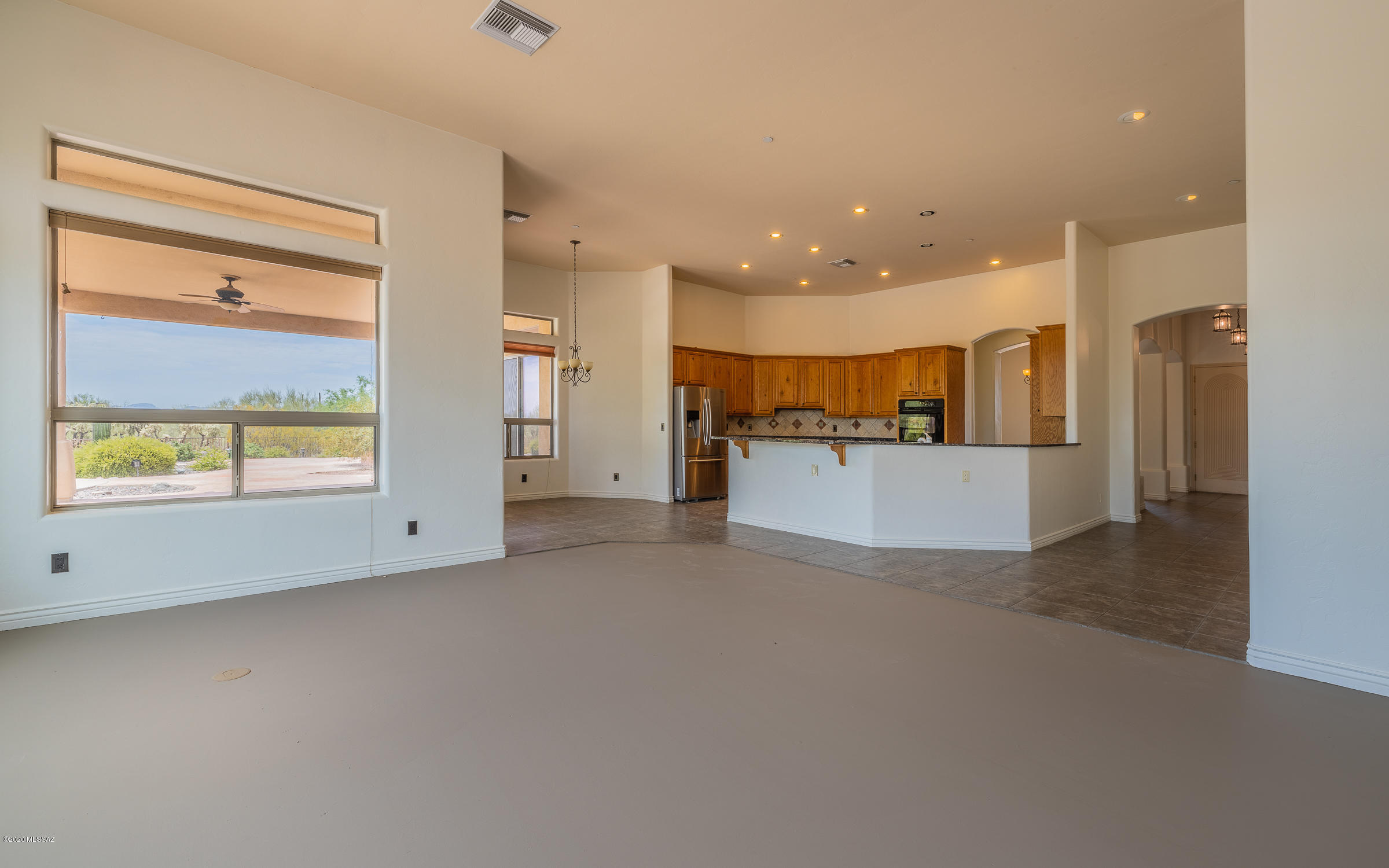 4655 W Flying Diamond Drive