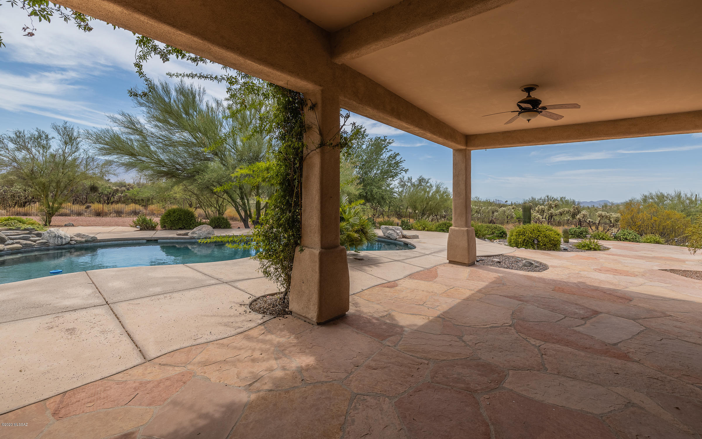 4655 W Flying Diamond Drive