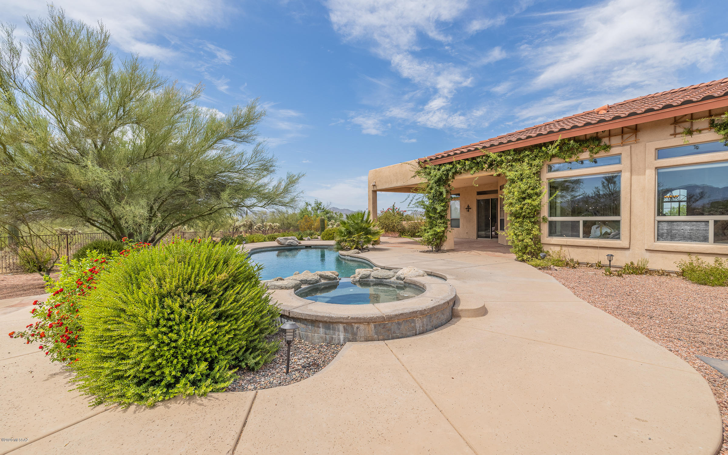 4655 W Flying Diamond Drive
