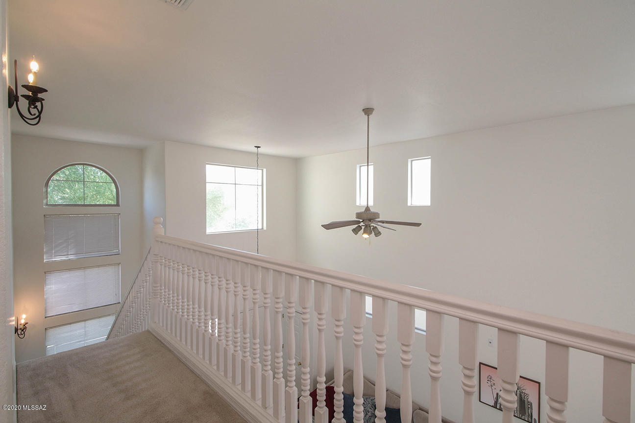 119 E Camino Limon Verde