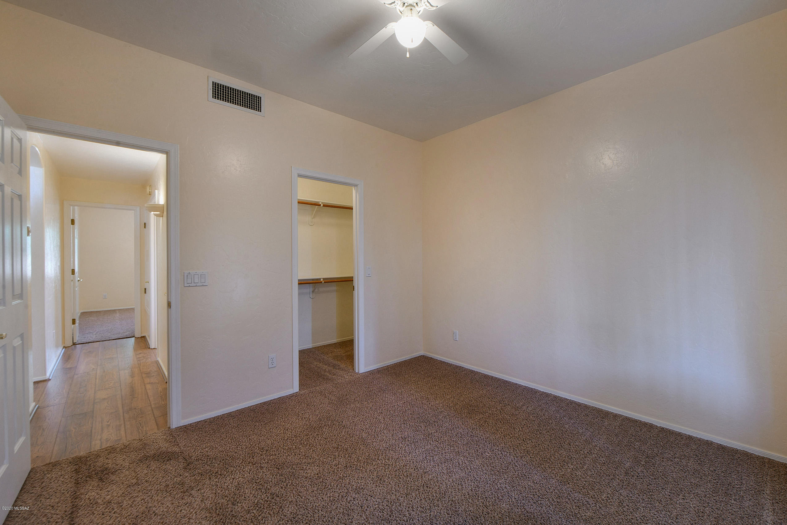 7723 E Park View Drive