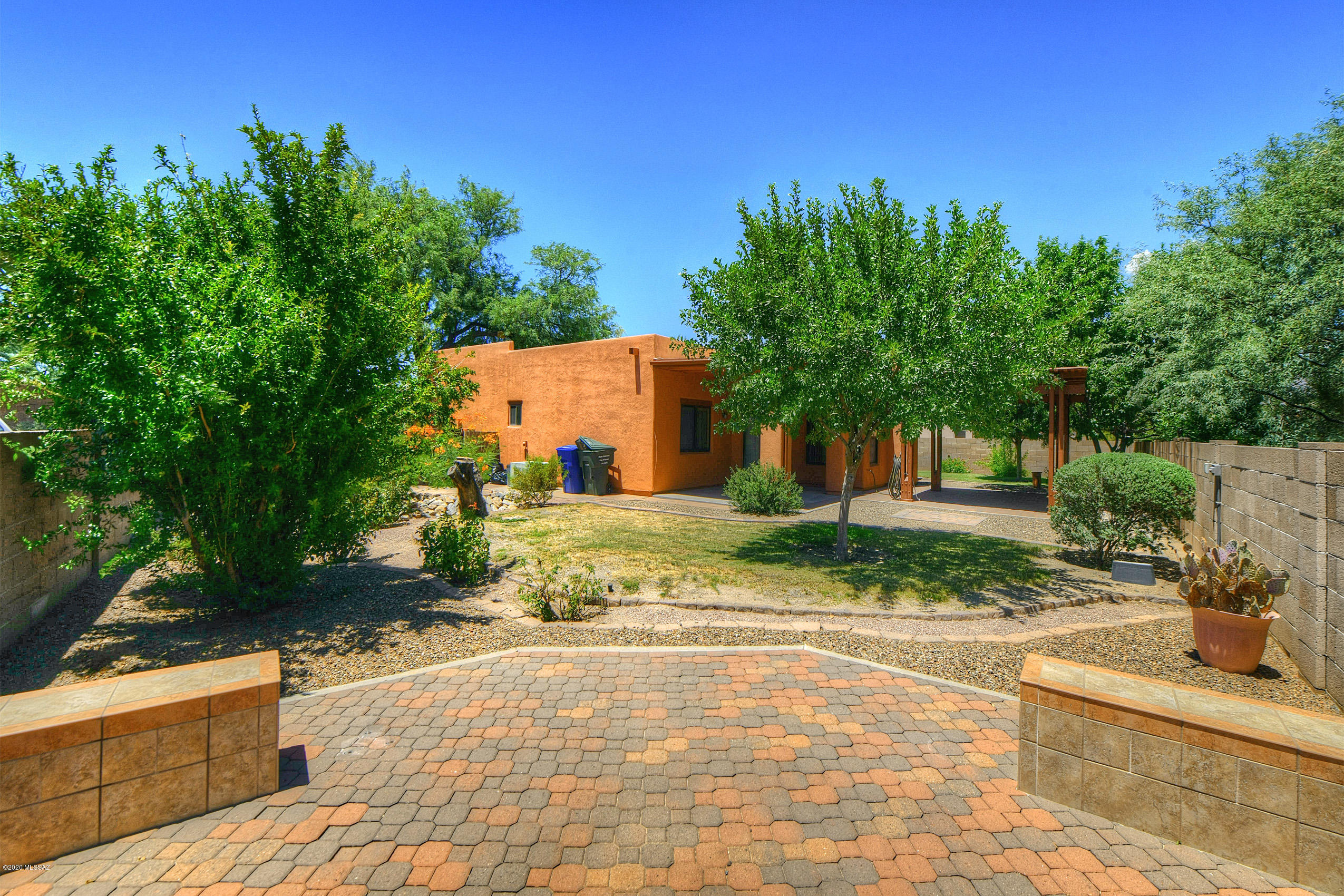 7723 E Park View Drive