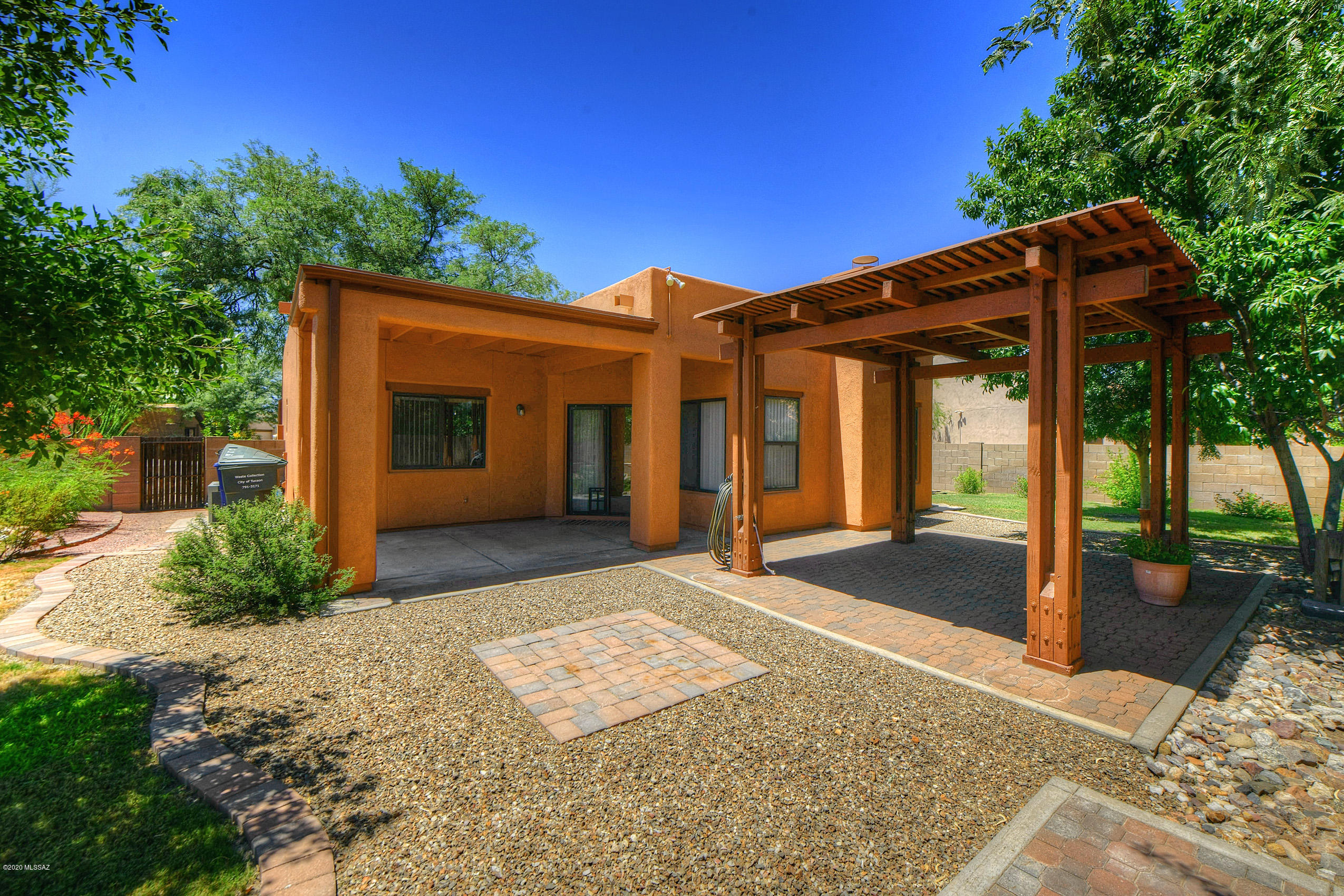 7723 E Park View Drive