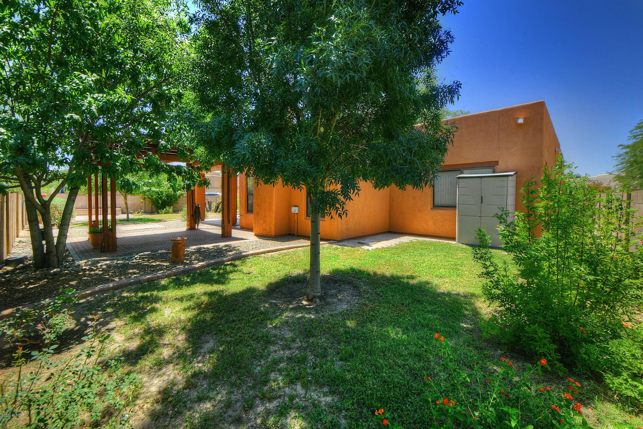 7723 E Park View Drive