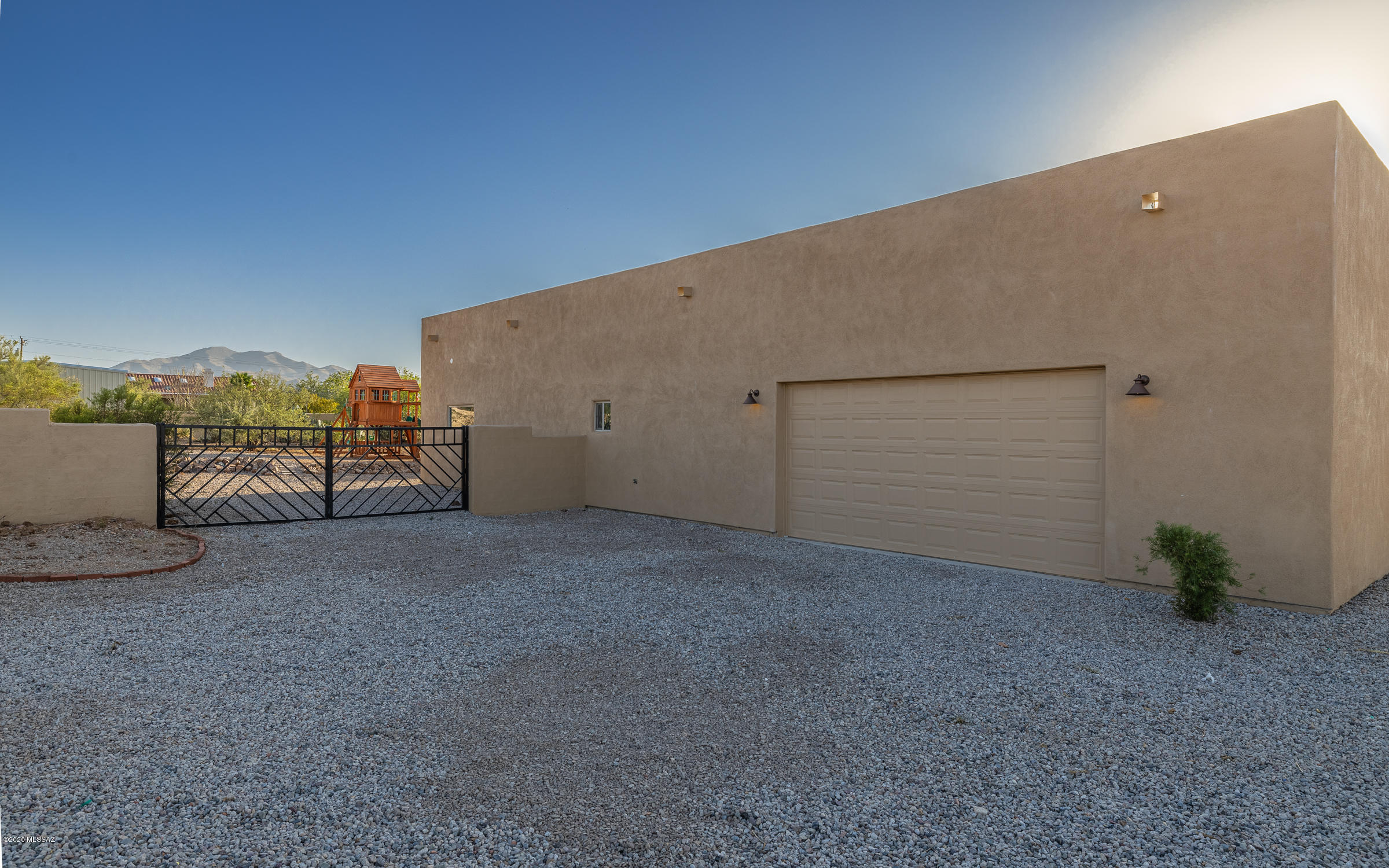 2990 E Shasta Lane