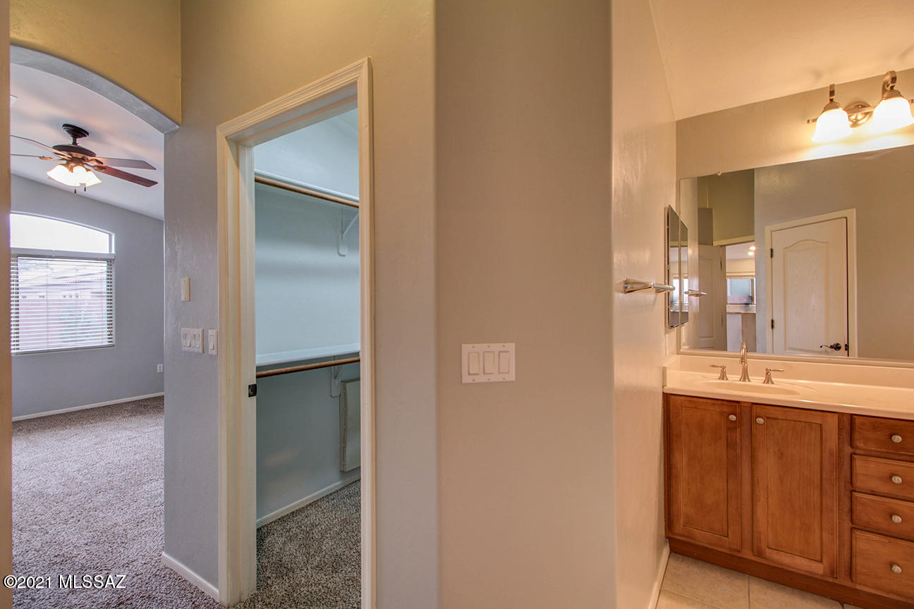 385 N Rustlers Canyon Drive