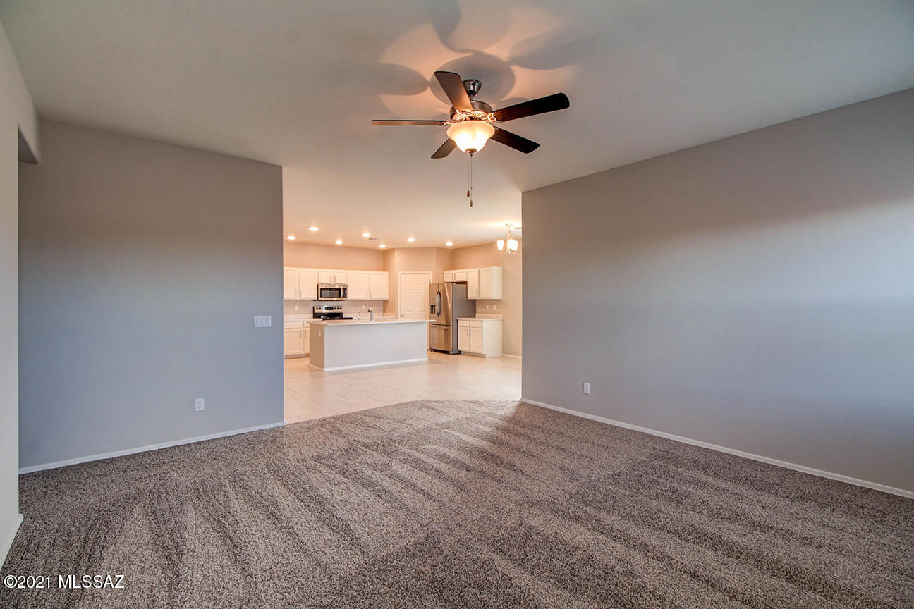 12450 W Reyher Farms Loop