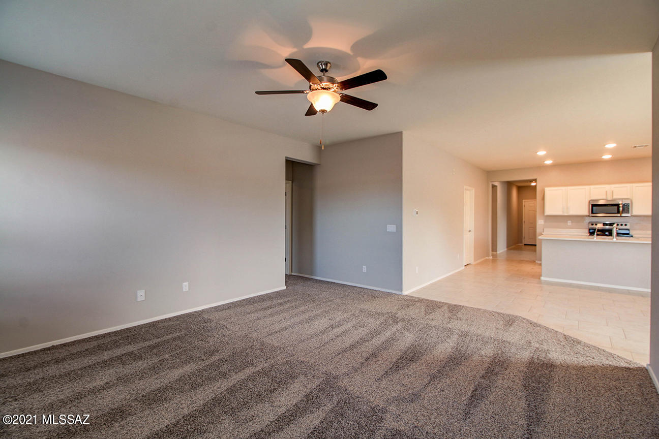 12450 W Reyher Farms Loop