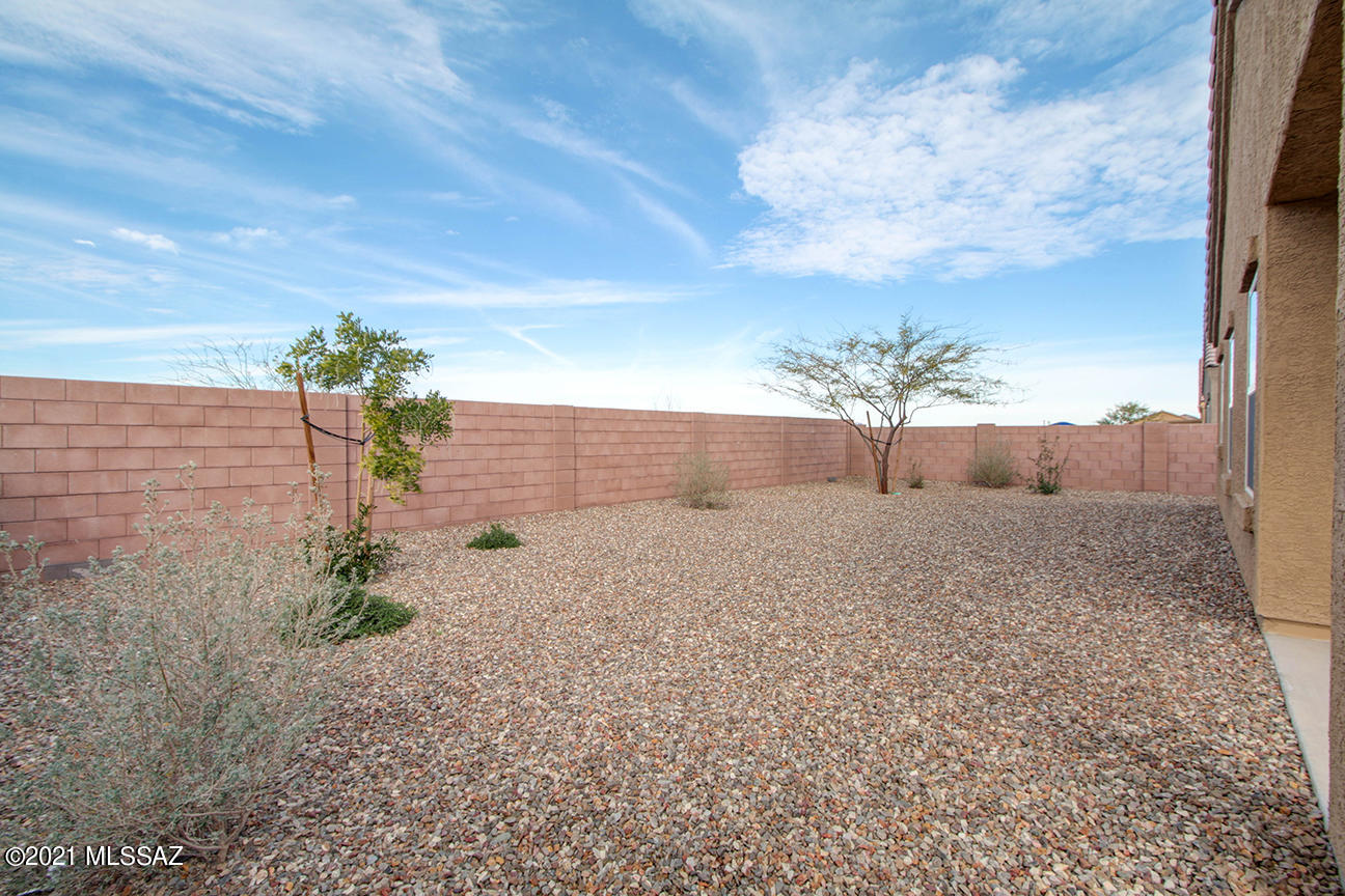 12450 W Reyher Farms Loop