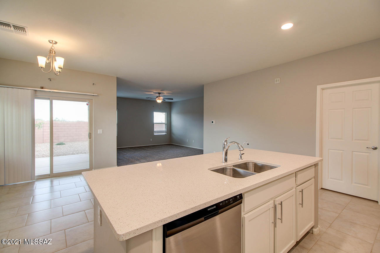 12450 W Reyher Farms Loop