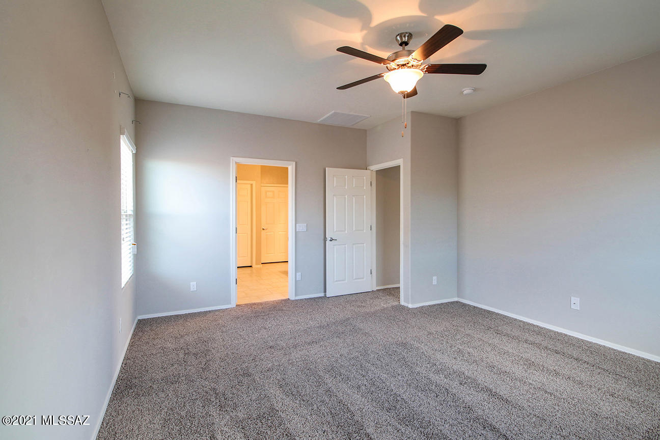 12450 W Reyher Farms Loop