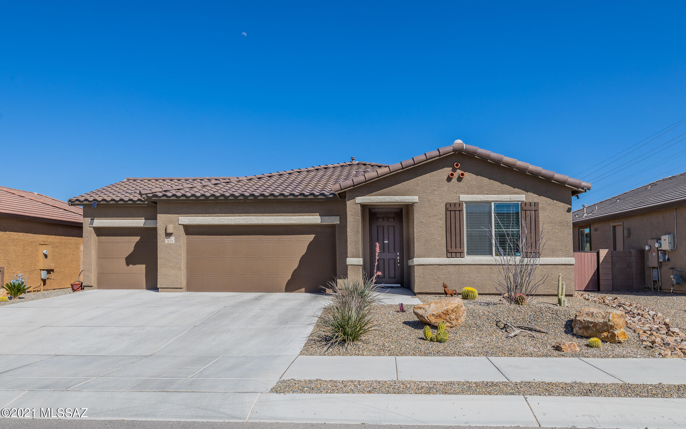 9671 S Quiet Dove Drive
