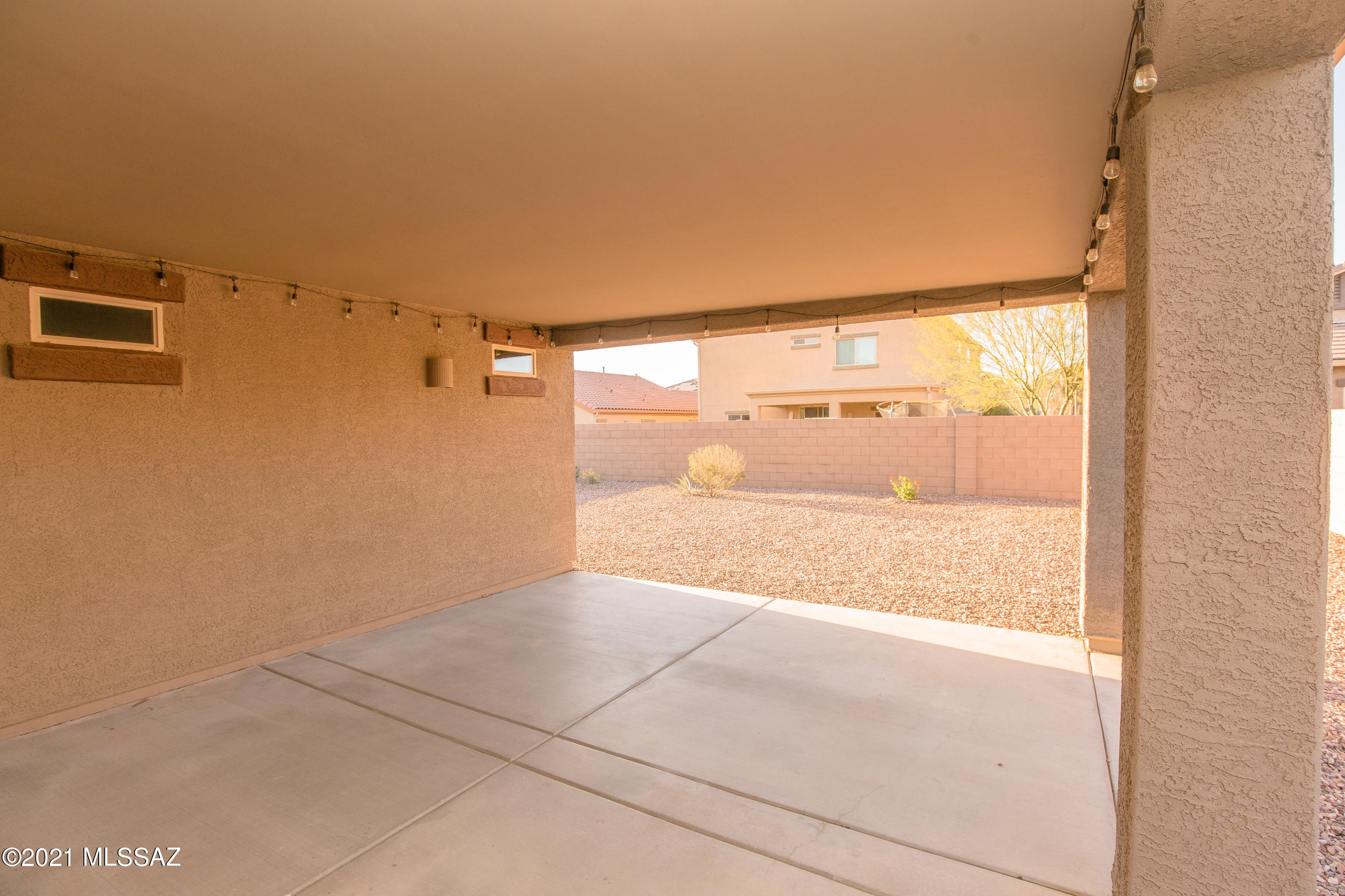8964 W Hidden Saguaro Trail