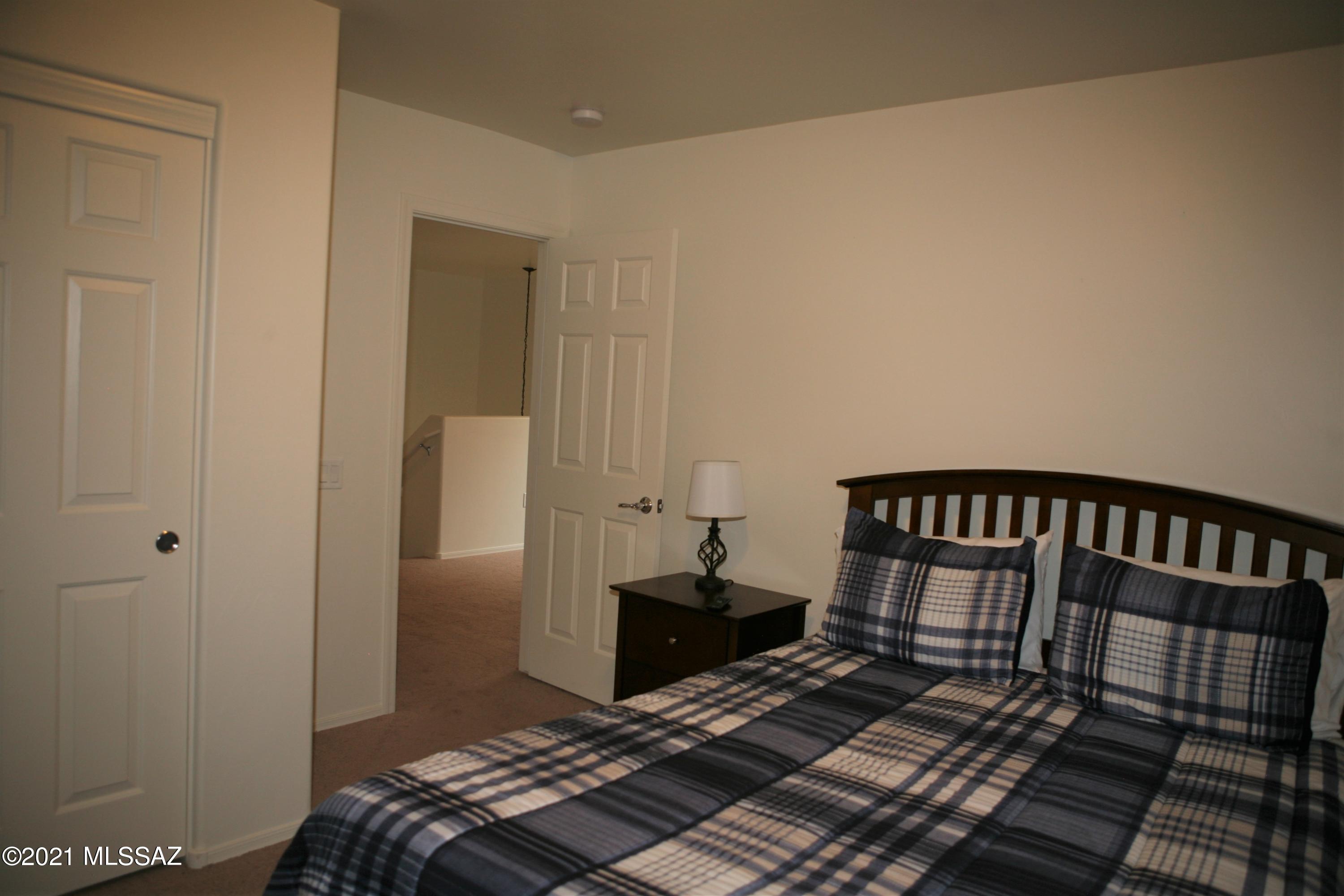 33950 S Farmers Way
