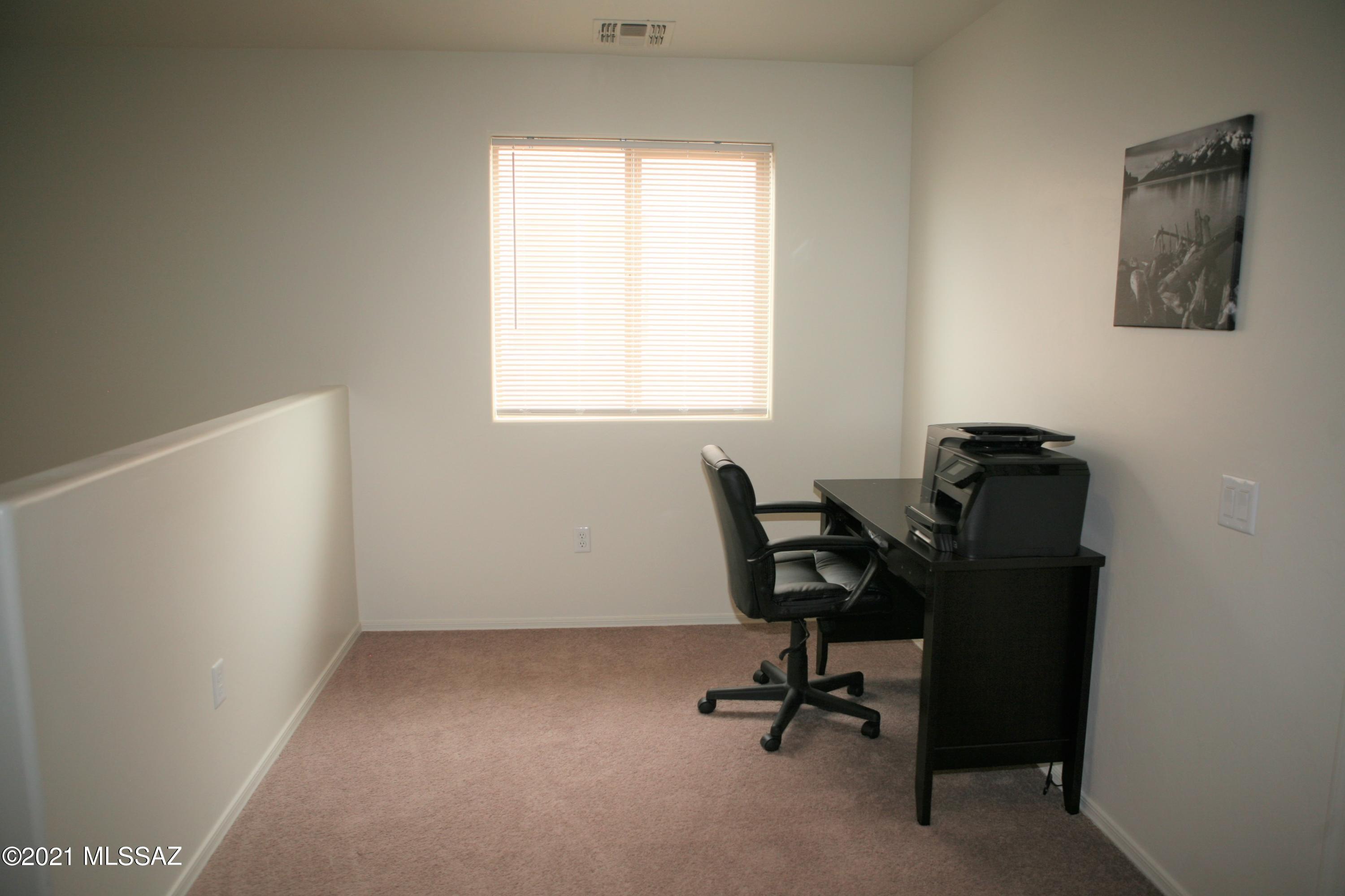 33950 S Farmers Way