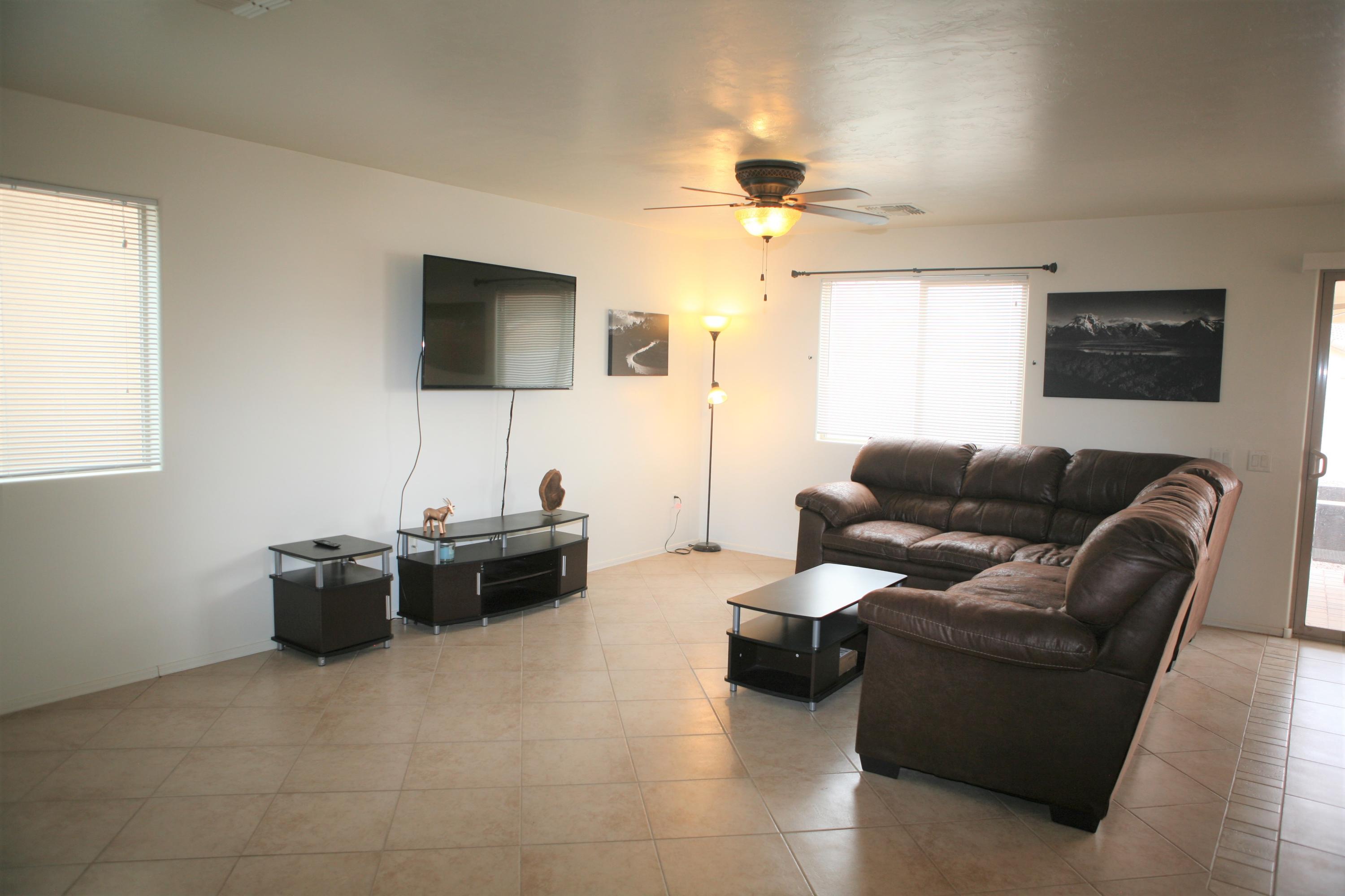 33950 S Farmers Way