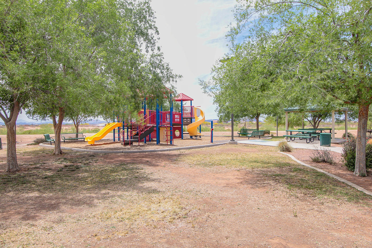 21582 E Governor Drive