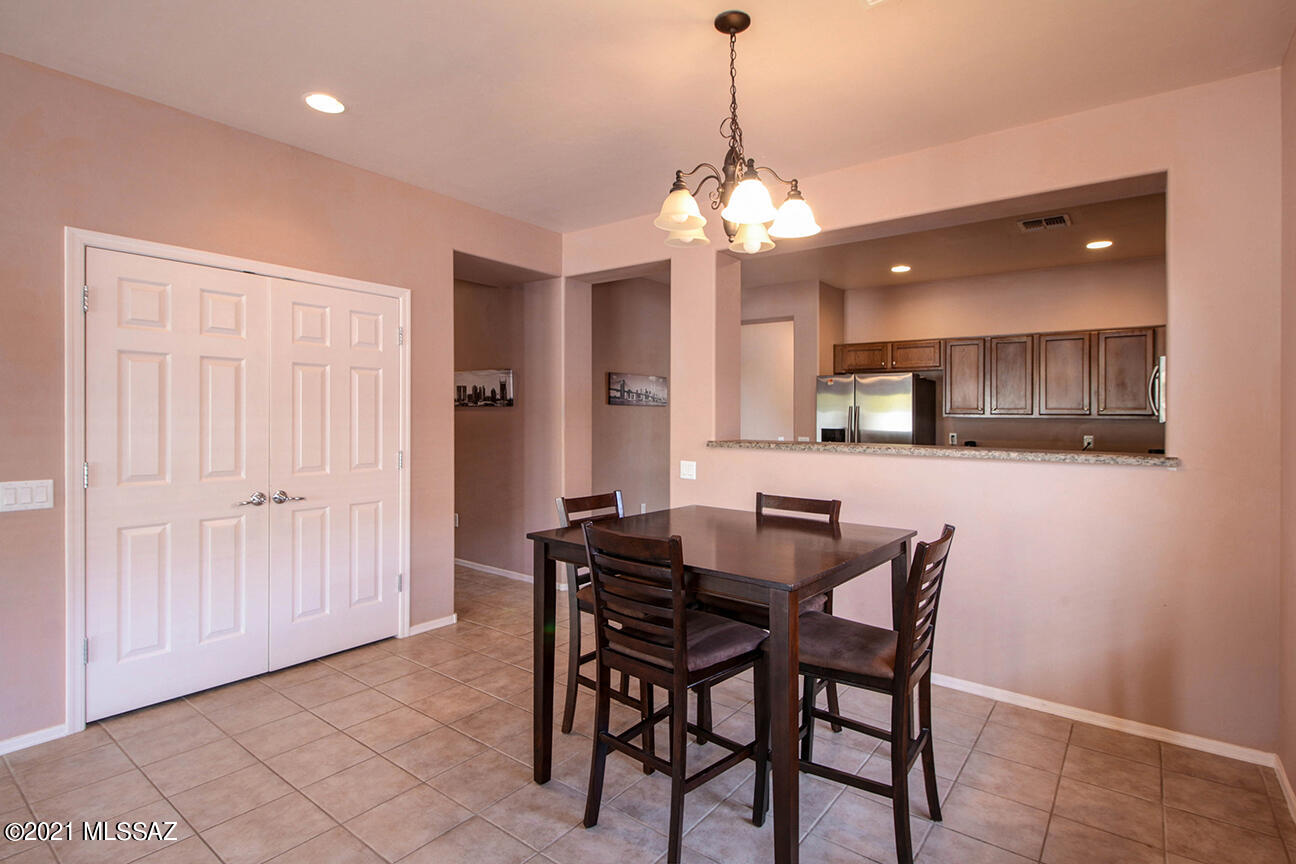 21582 E Governor Drive