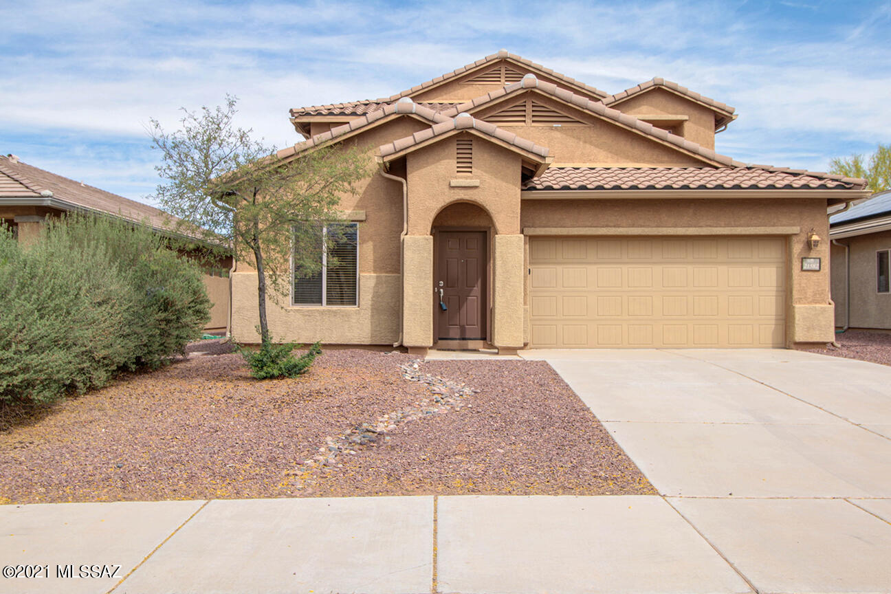 21582 E Governor Drive