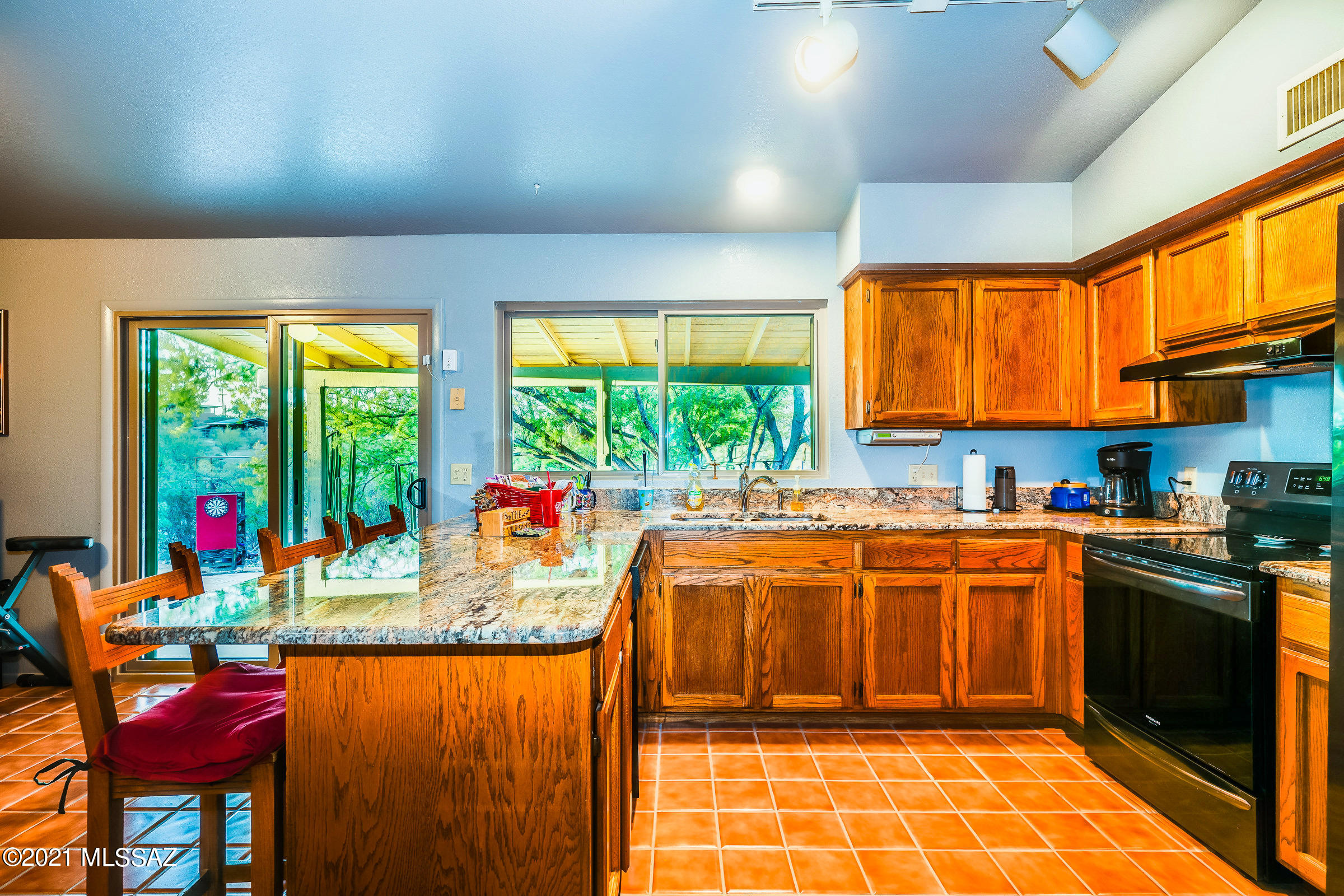 5350 W Calle Montuoso
