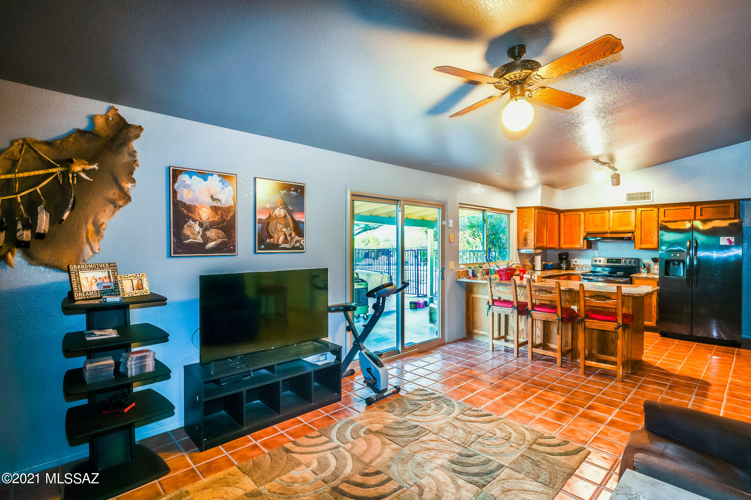 5350 W Calle Montuoso