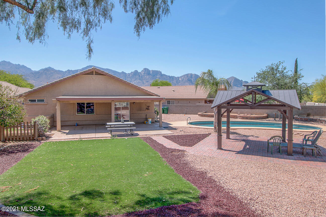 13287 N Hammerstone Lane
