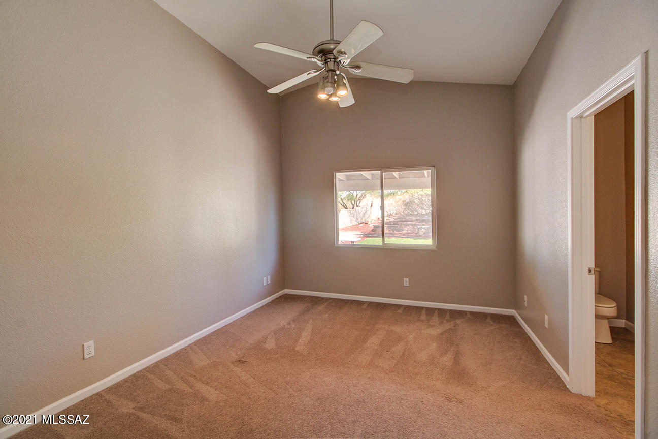 13287 N Hammerstone Lane