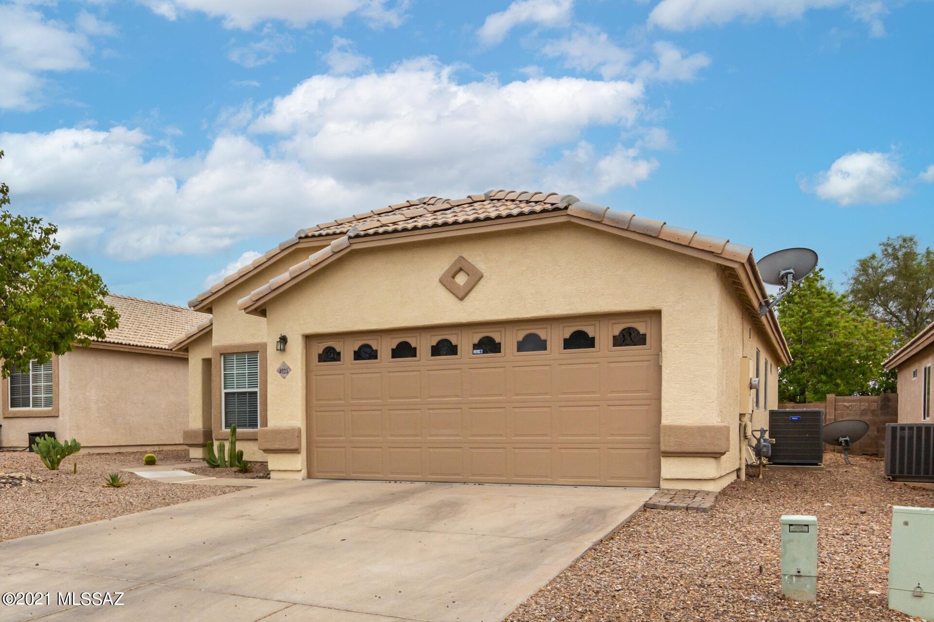 4523 W Holly Berry Way