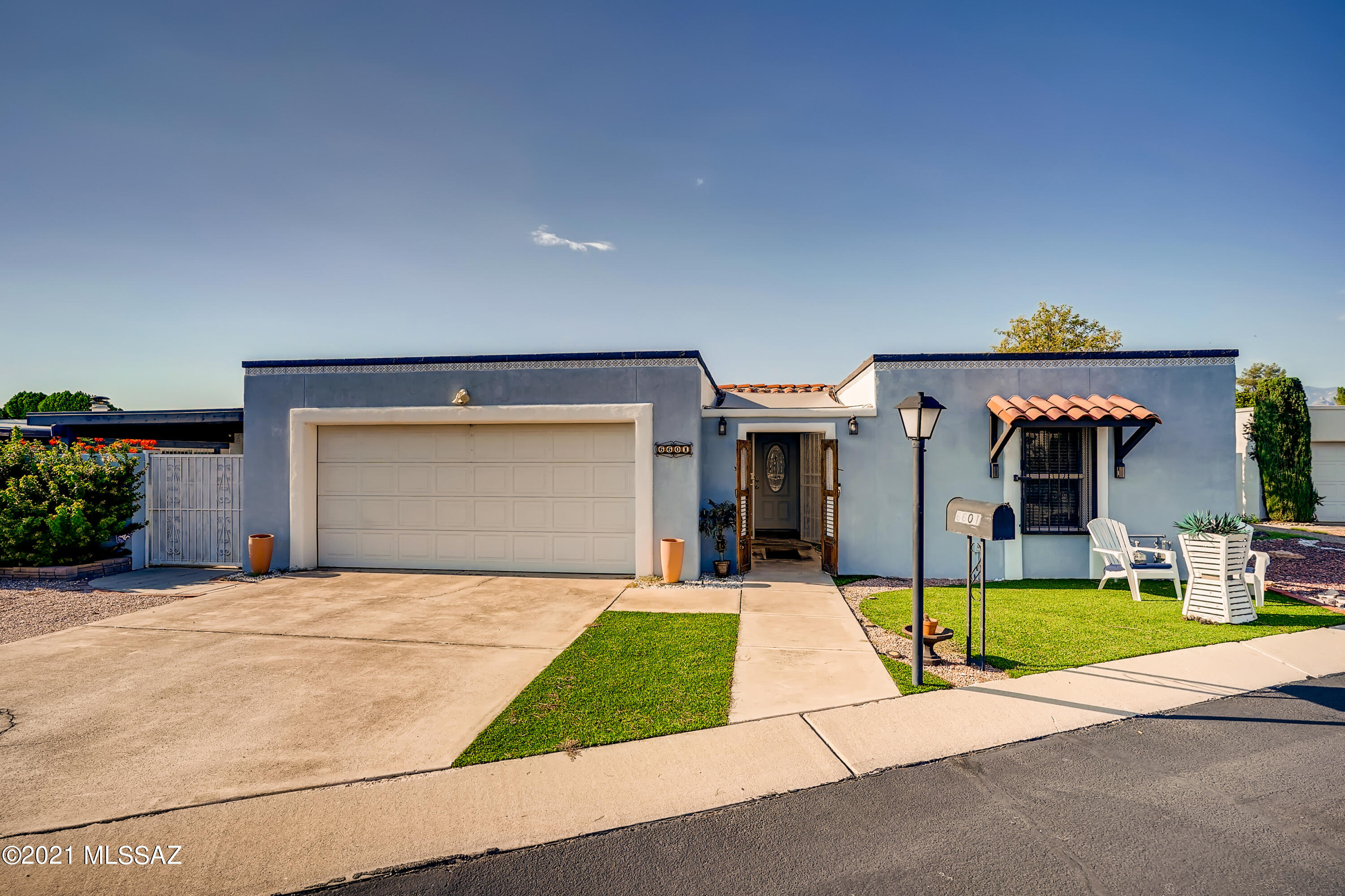 6601 E Calle Cavalier