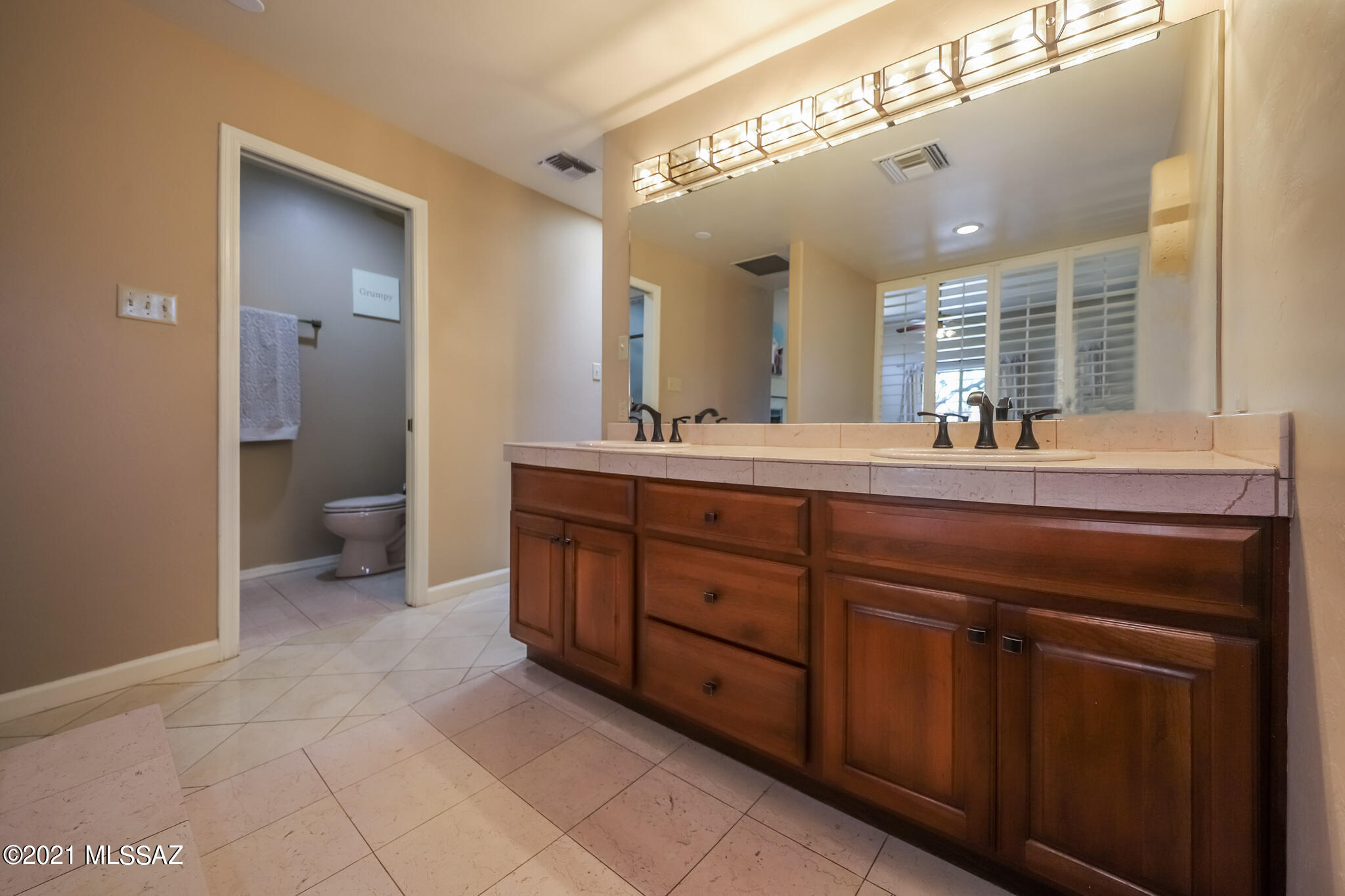 4641 N Avenida Polacca