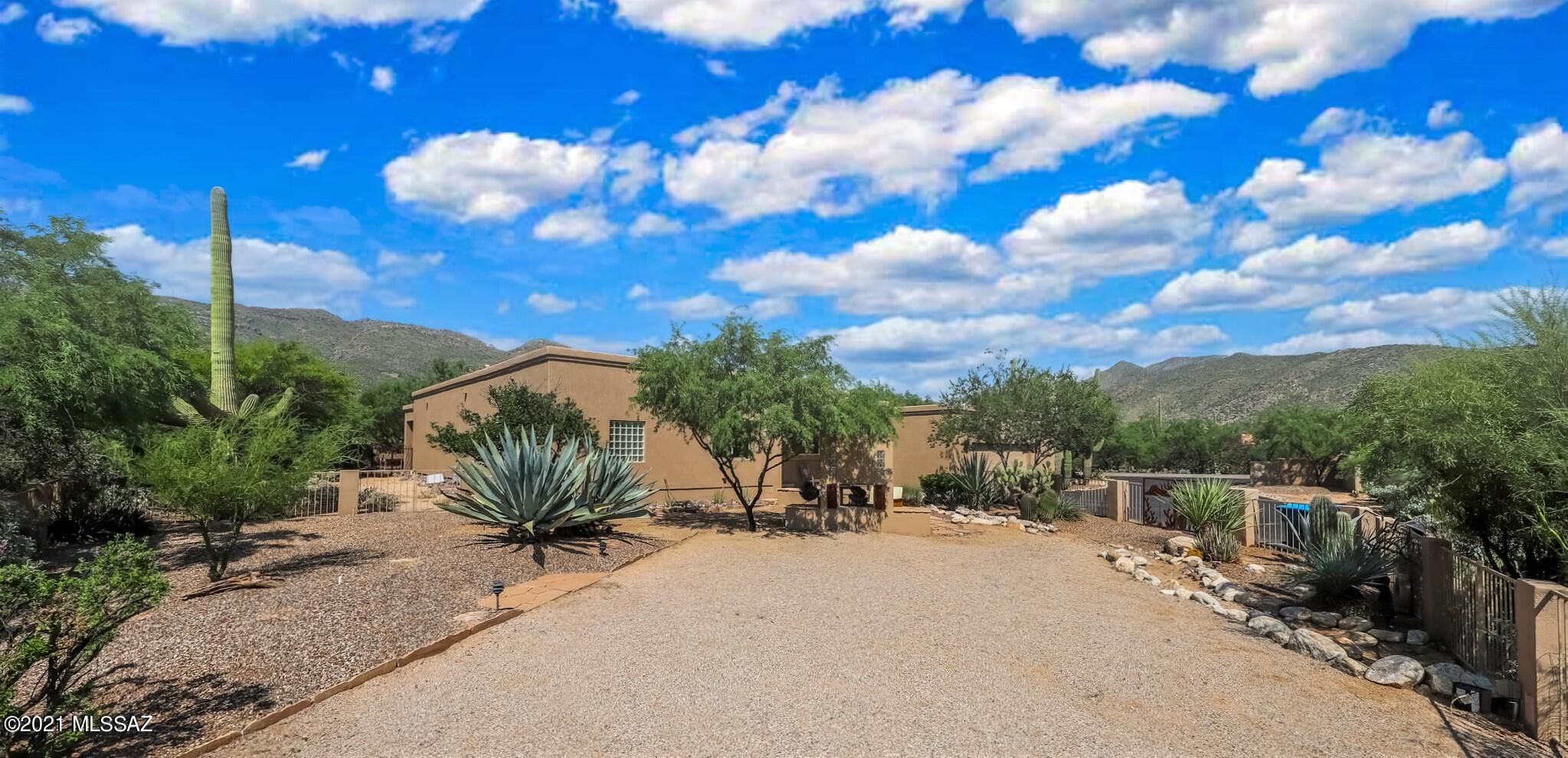 4641 N Avenida Polacca