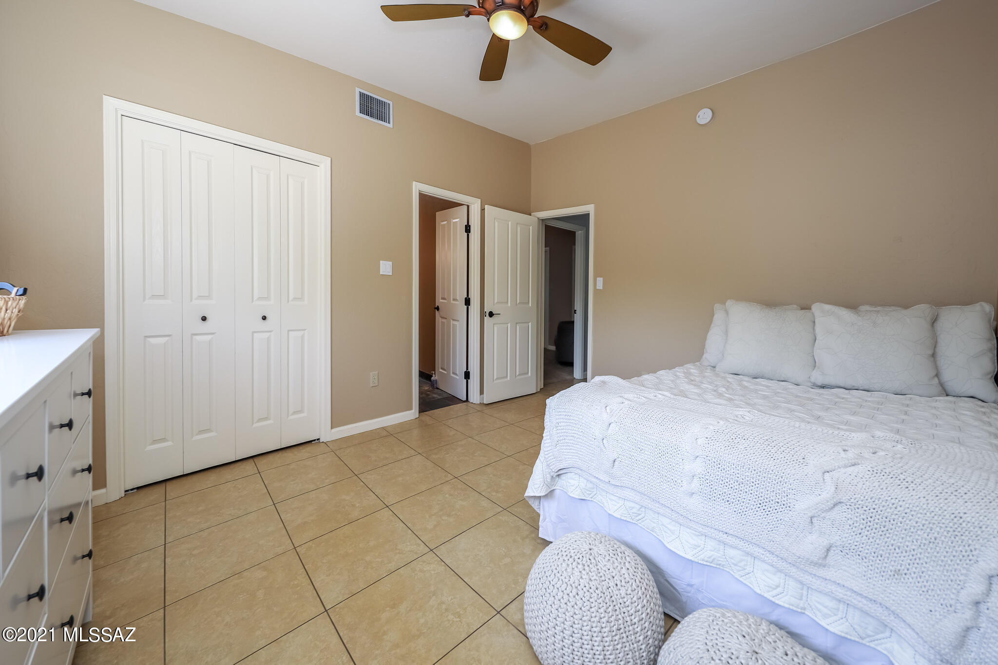 4641 N Avenida Polacca