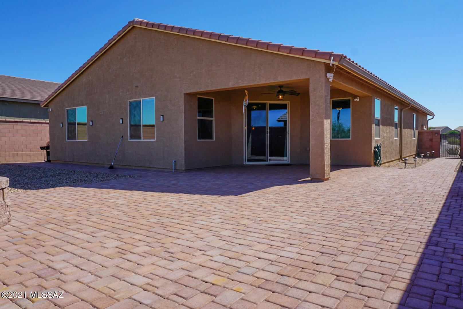 1285 E Stronghold Canyon Lane Lane
