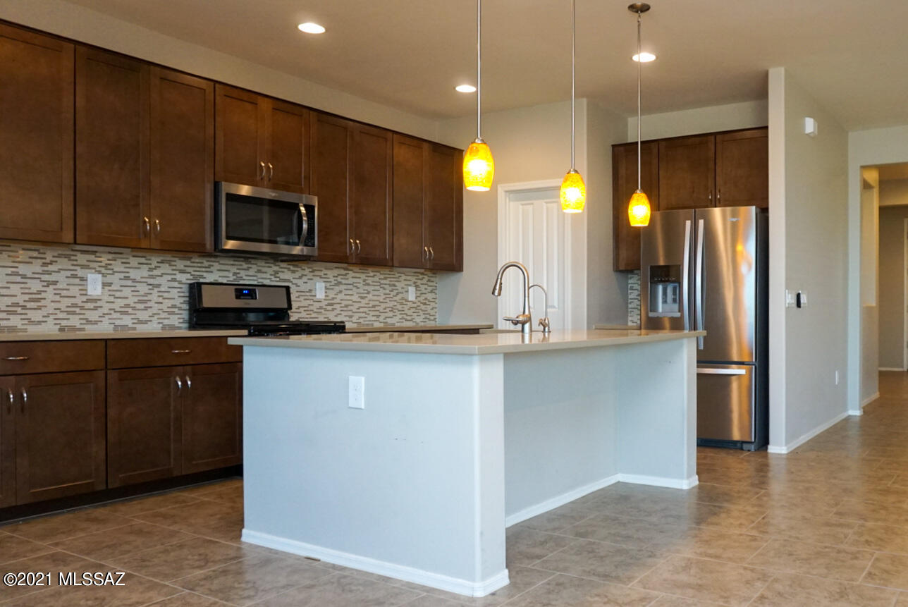 1285 E Stronghold Canyon Lane Lane