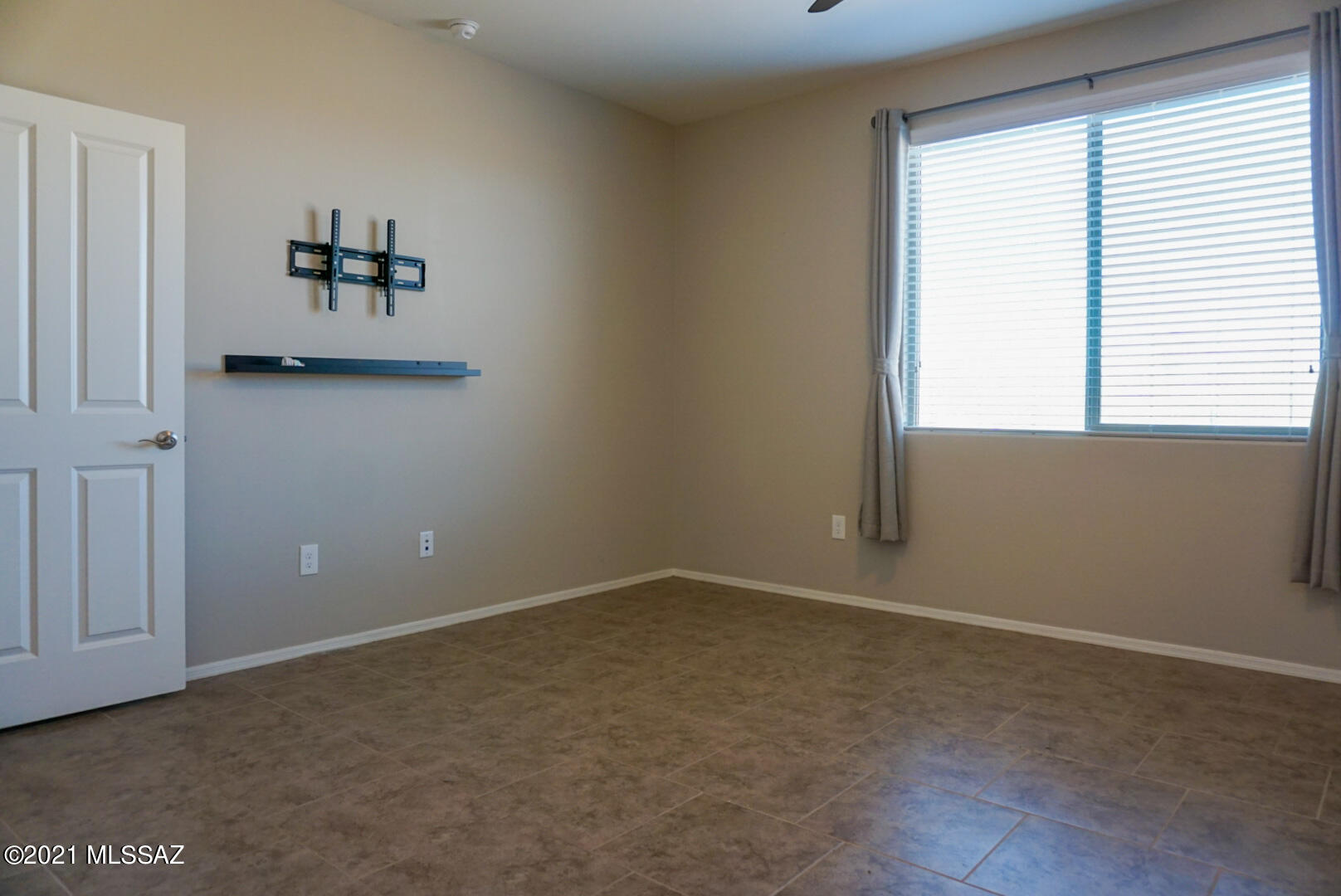 1285 E Stronghold Canyon Lane Lane